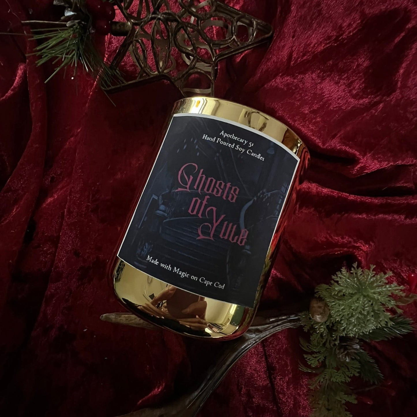 Ghosts of Yule Wick Candle